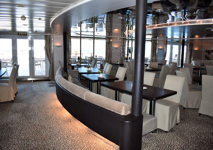 Bistro-Bar-Lounge